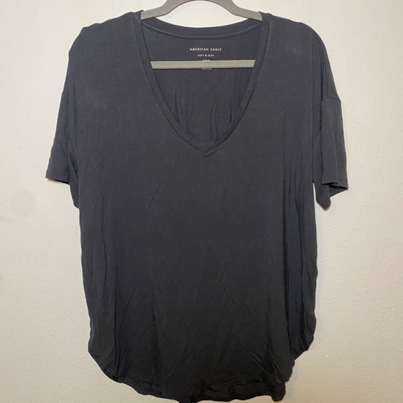 Tops - Picture 5 of 9